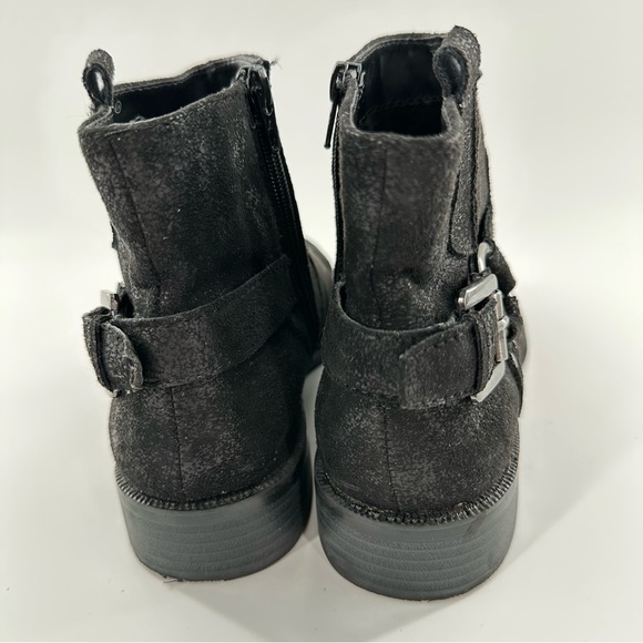 Aerosoles Sweet Ride Harness ankle booties size 8.5 black faux suede boots - Picture 6 of 11